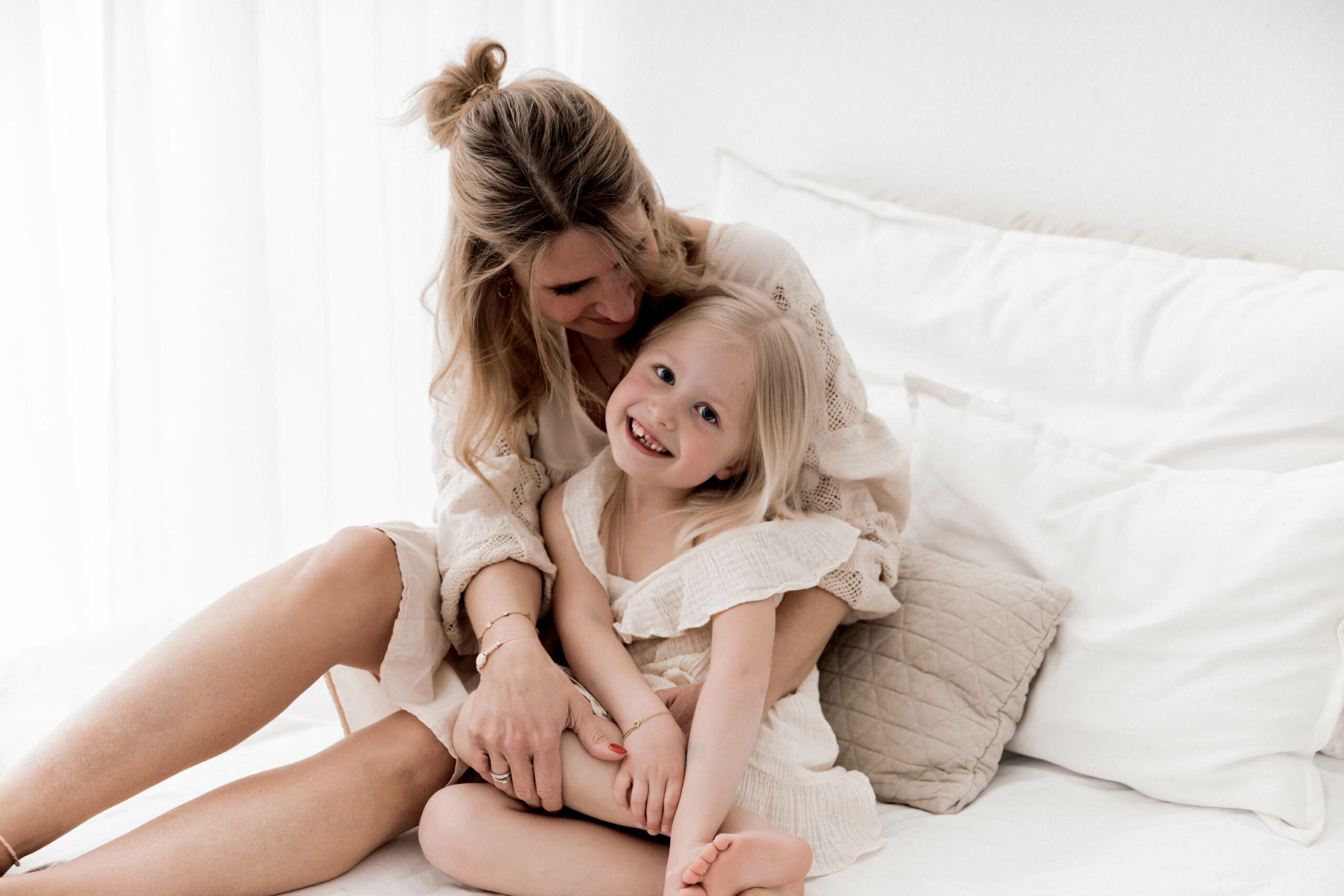 Little Foot Fotogafie - Neugeborenenfotograf Mülheim - Babyfotos Essen - Fotostudio Mülheim - Lara Czymerys - Babyfotos Ruhrgebiet - NRW - Babyfotos Düsseldorf - Schwangerschaftsfotografie